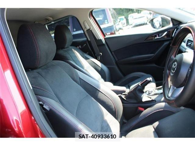 Mazda AXELA SPORT 2014-08 8562544-29