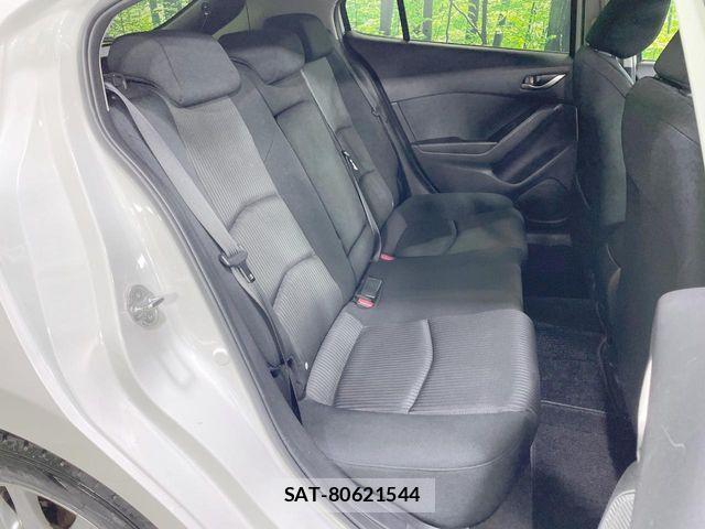 Mazda AXELA SPORT 2015-04 8627573-9
