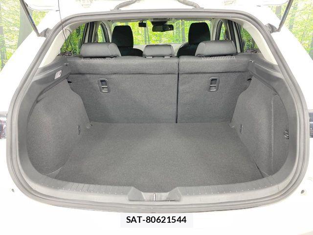Mazda AXELA SPORT 2015-04 8627573-10