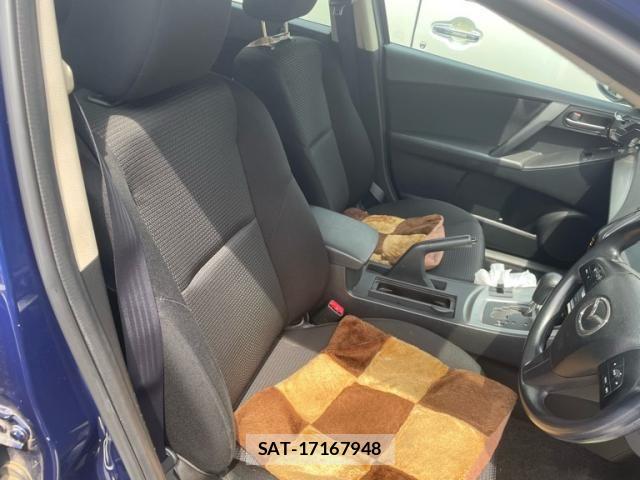 Mazda AXELA SPORT 2011-12 8627576-11