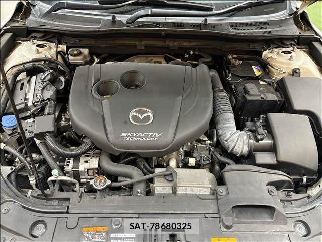 Mazda AXELA SPORT 2014-02 8627572-13