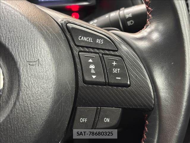 Mazda AXELA SPORT 2014-02 8627572-4