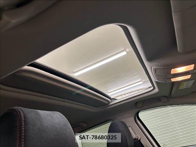 Mazda AXELA SPORT 2014-02 8627572-7