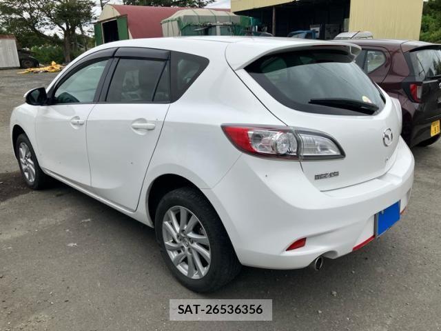 Mazda AXELA SPORT 2012-03 8627575-5