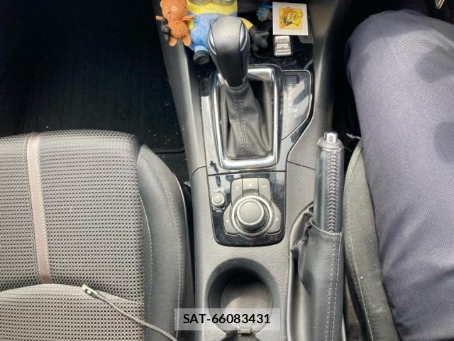 Mazda AXELA SPORT 2018-02 8660069-18