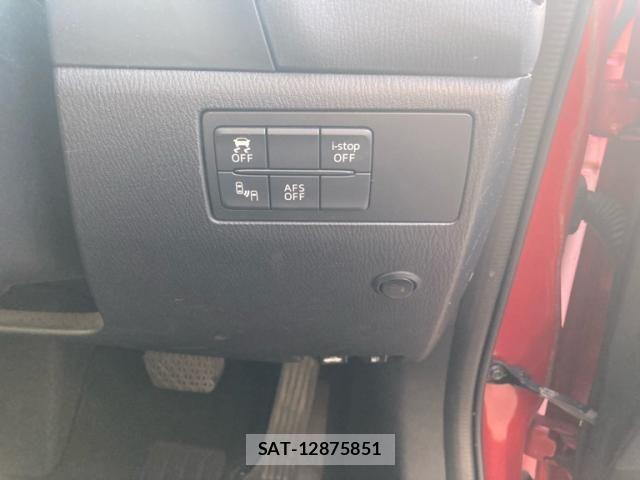 Mazda AXELA SPORT 2016-01 8660067-12