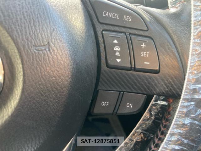 Mazda AXELA SPORT 2016-01 8660067-15