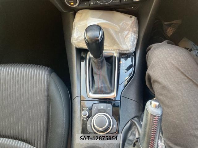 Mazda AXELA SPORT 2016-01 8660067-21