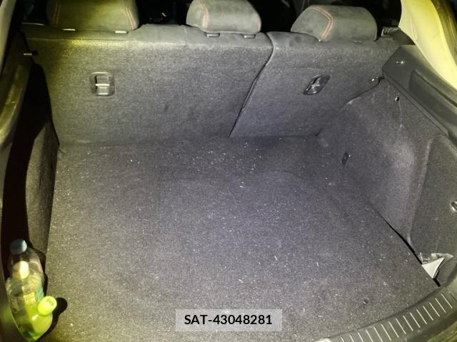 Mazda AXELA SPORT 2015-08 8666451-11