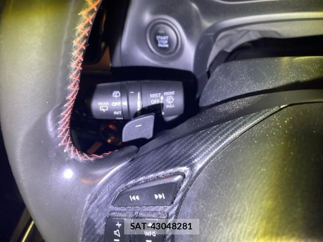 Mazda AXELA SPORT 2015-08 8666451-20