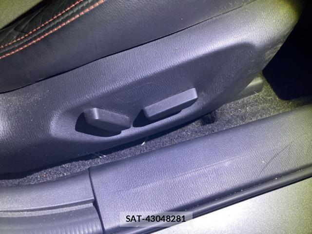 Mazda AXELA SPORT 2015-08 8666451-22