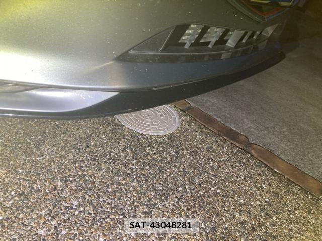 Mazda AXELA SPORT 2015-08 8666451-6