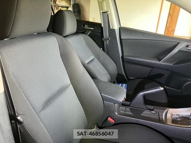 Mazda AXELA SPORT 2011-02 8666450-8