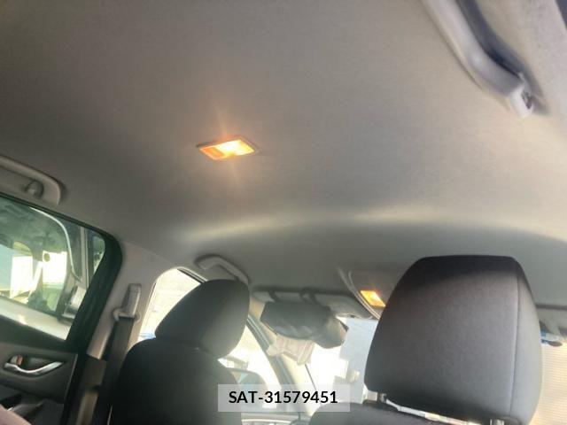 Mazda AXELA SPORT 2017-04 8666448-9