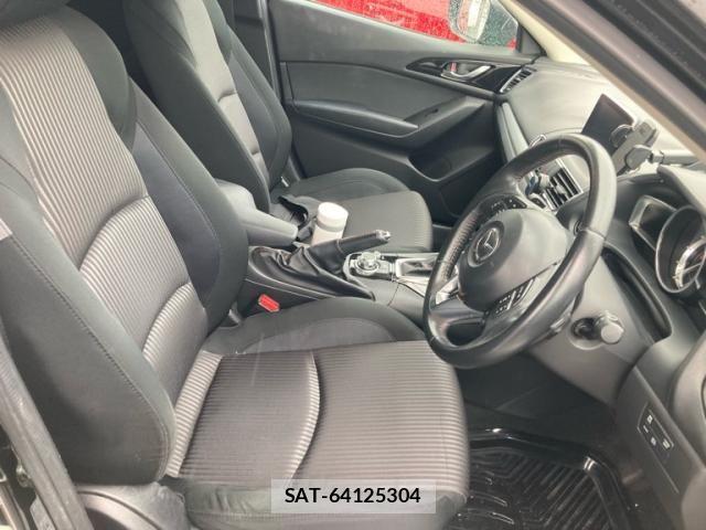 Mazda AXELA SPORT 2013-11 8660068-11