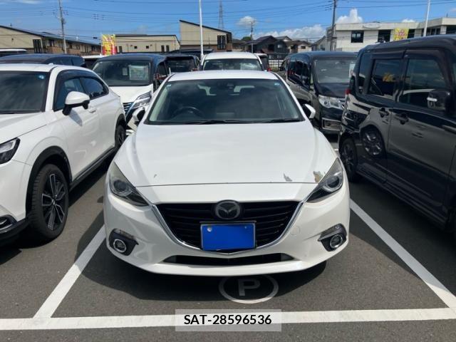 Mazda AXELA SPORT 2014-08 8666453-0