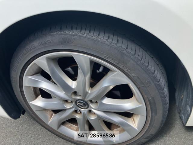 Mazda AXELA SPORT 2014-08 8666453-9