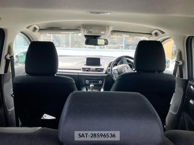 Mazda AXELA SPORT 2014-08 8666453-10