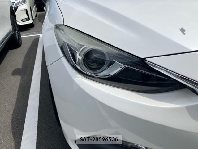 Mazda AXELA SPORT 2014-08 8666453-5