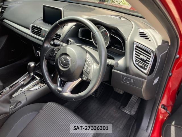 Mazda AXELA SPORT 2015-09 8660071-14