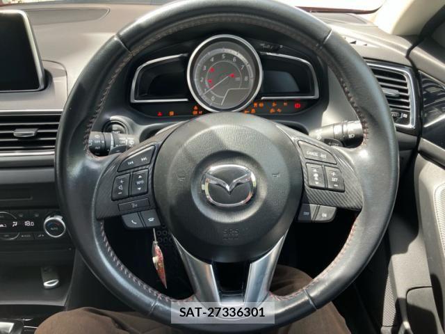 Mazda AXELA SPORT 2015-09 8660071-17