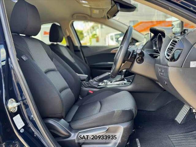 Mazda AXELA SPORT 2015-03 8666447-15