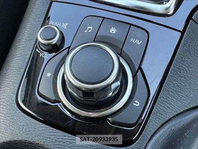 Mazda AXELA SPORT 2015-03 8666447-23