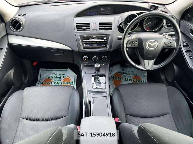 Mazda AXELA SPORT 2012-01 8660070-1