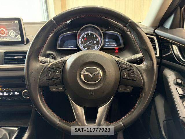 Mazda AXELA SPORT 2015-12 8685900-11