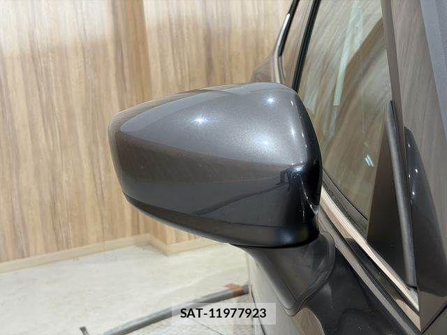 Mazda AXELA SPORT 2015-12 8685900-27