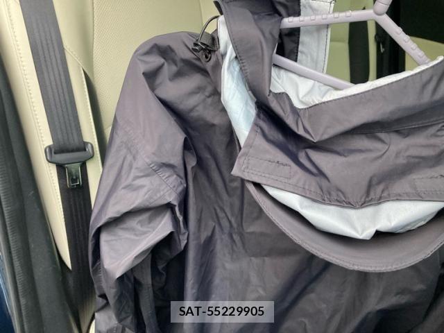 Mazda AXELA SPORT 2015-10 8743630-12