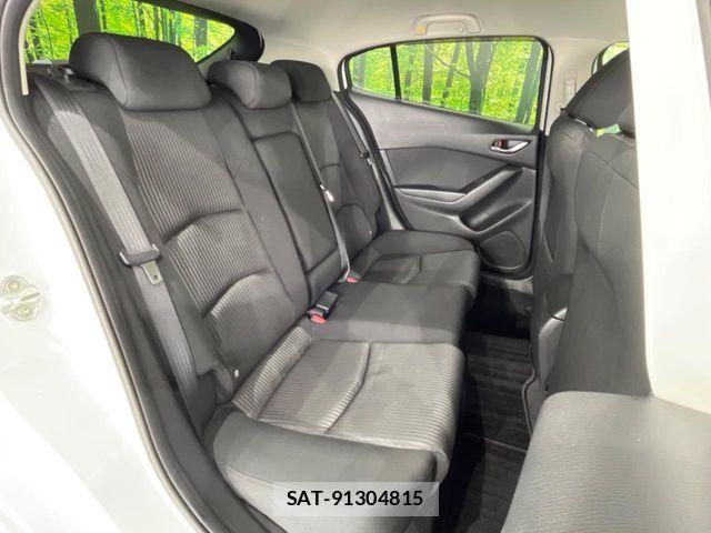 Mazda AXELA SPORT 2014-04 8743628-9