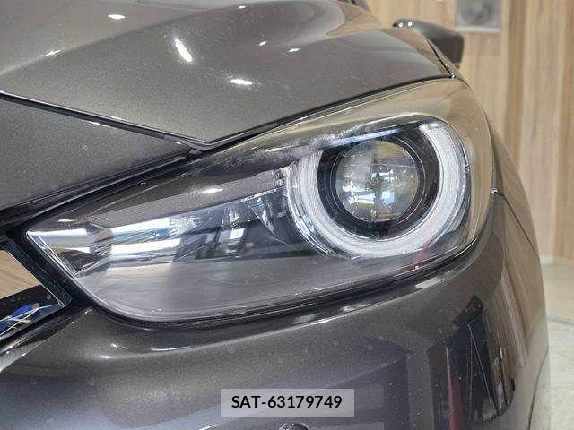 Mazda AXELA SPORT 2017-09 8743629-22