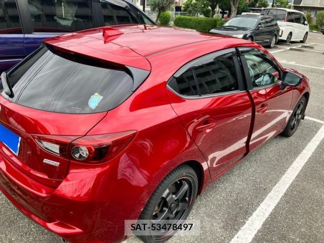 Mazda AXELA SPORT 2017-09 8743631-3