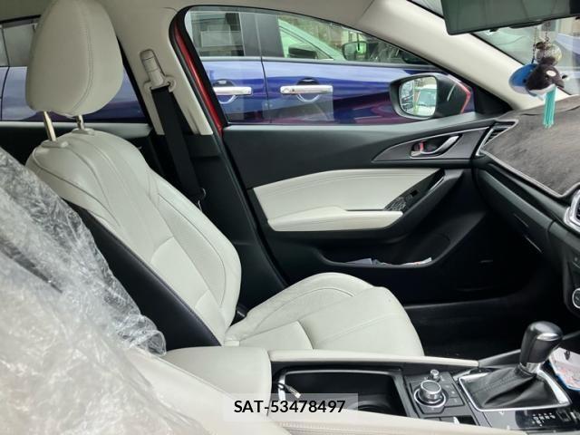 Mazda AXELA SPORT 2017-09 8743631-7