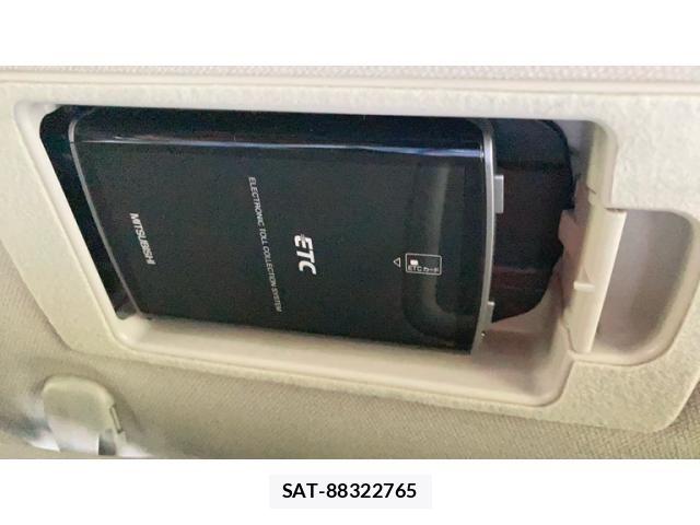 Mazda AXELA SPORT 2014-02 8743640-25