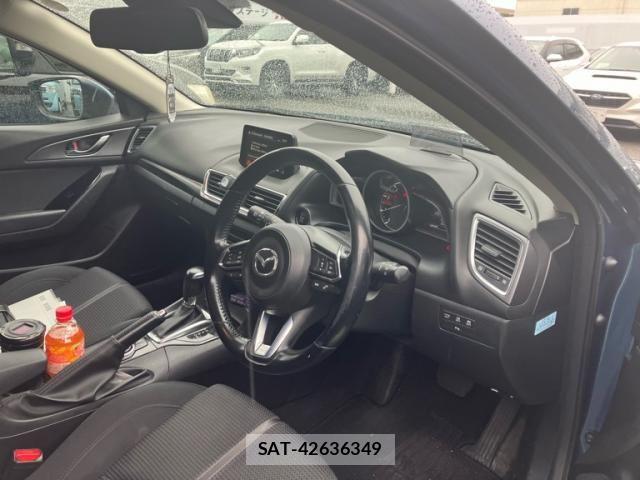 Mazda AXELA SPORT 2017-09 8743639-10