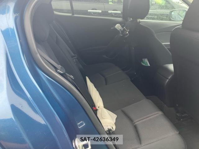 Mazda AXELA SPORT 2017-09 8743639-14
