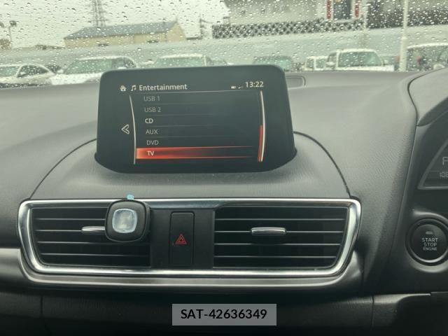 Mazda AXELA SPORT 2017-09 8743639-26