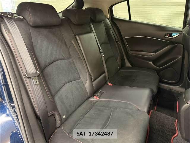 Mazda AXELA SPORT 2014-09 8796562-11