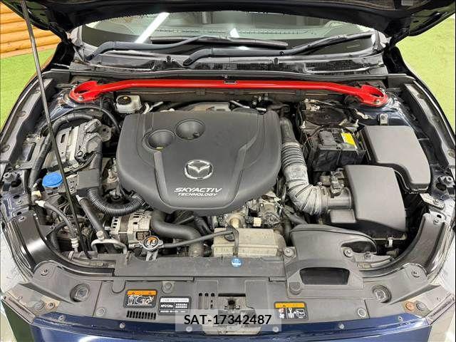 Mazda AXELA SPORT 2014-09 8796562-13