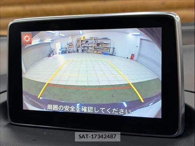 Mazda AXELA SPORT 2014-09 8796562-3