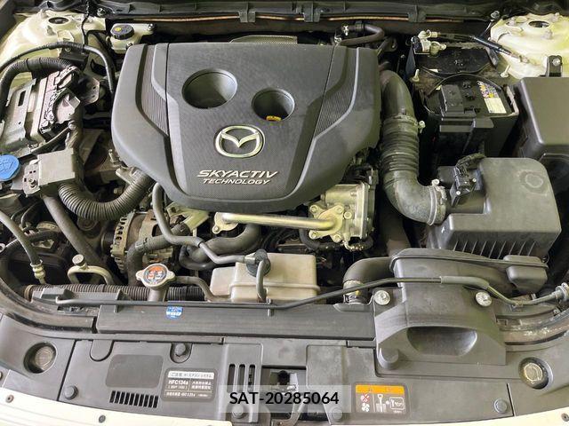 Mazda AXELA SPORT 2016-09 8796560-18