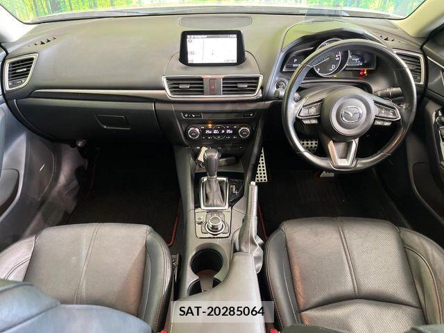 Mazda AXELA SPORT 2016-09 8796560-1