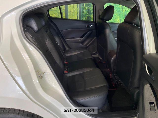 Mazda AXELA SPORT 2016-09 8796560-8