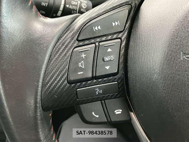 Mazda AXELA SPORT 2015-11 8796559-8