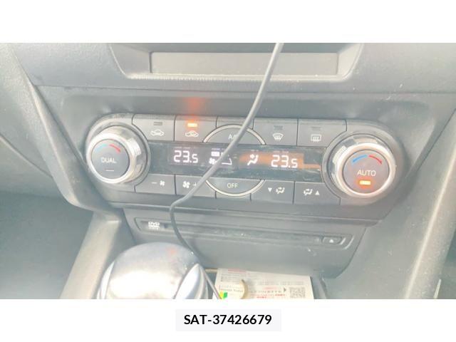 Mazda AXELA SPORT 2017-06 8830115-14