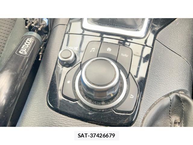 Mazda AXELA SPORT 2017-06 8830115-17