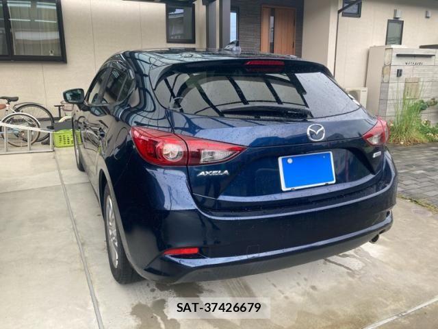 Mazda AXELA SPORT 2017-06 8830115-4