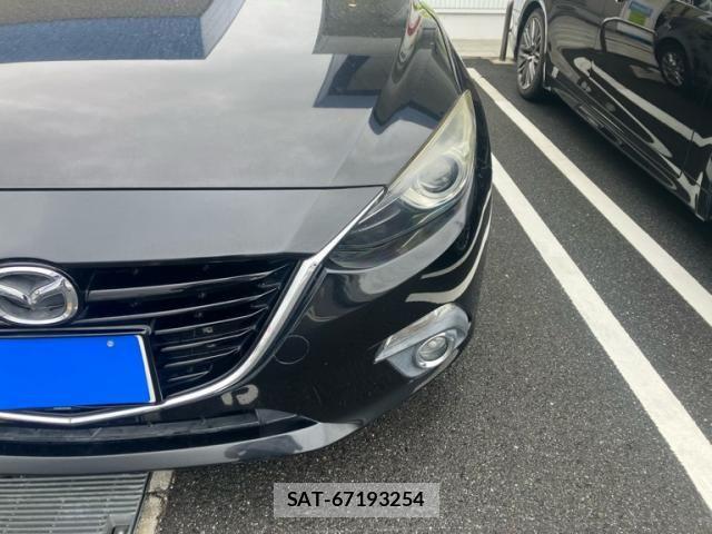 Mazda AXELA SPORT 2014-03 8830124-4